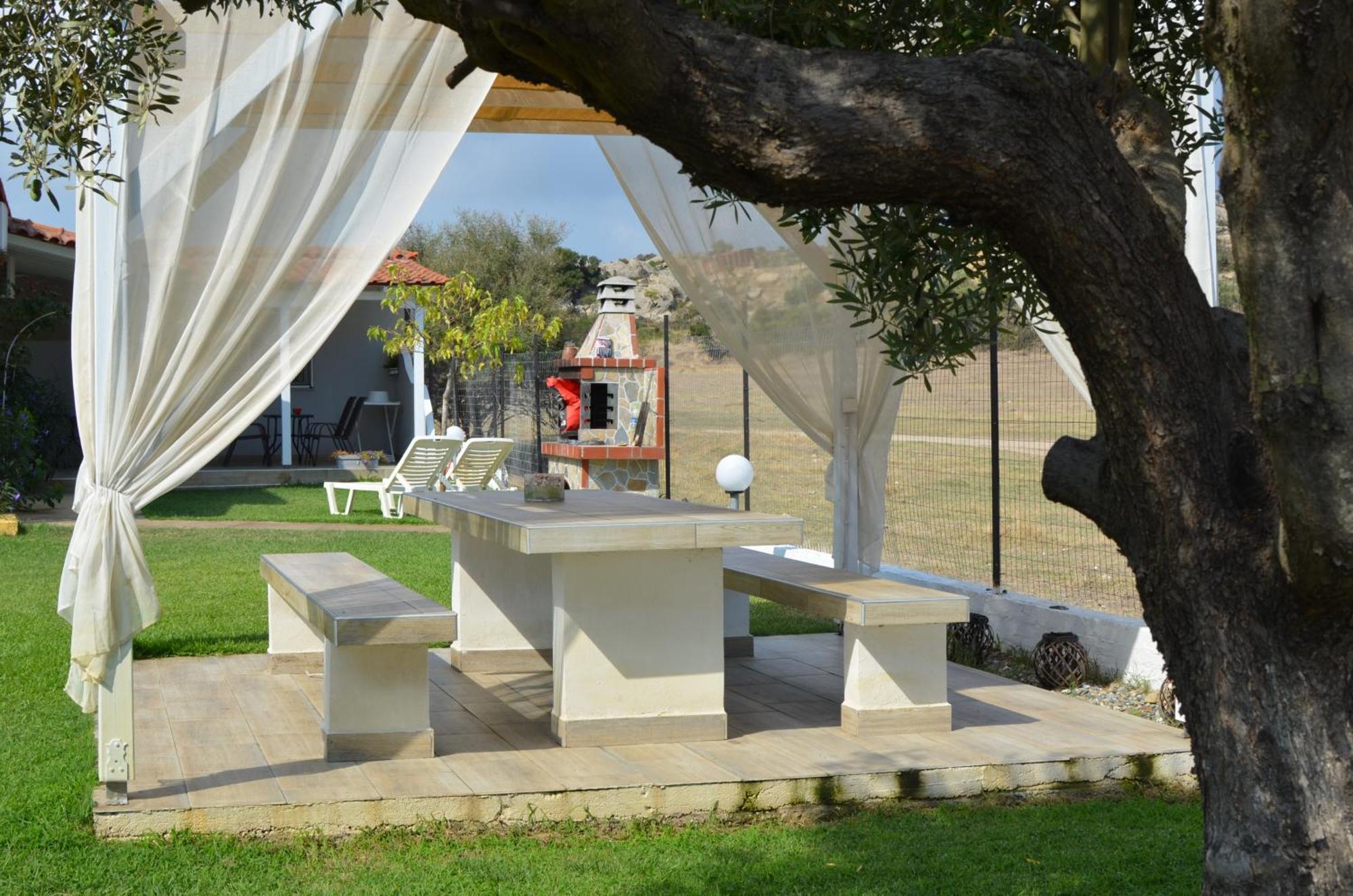 River Rooms Kriaritsi Skala Sikias ภายนอก รูปภาพ